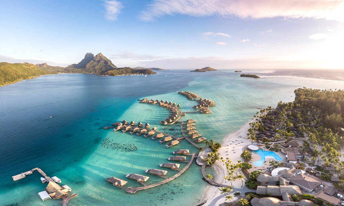 Marriott Amex Cards Hit Record 200,000 Bonvoy Point Welcome Offers: The Credit Card Arbitrage That Beats Hotel Rates by 40%