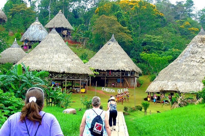 Emberá Village Tour