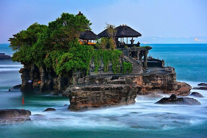 Tanah Lot Temple