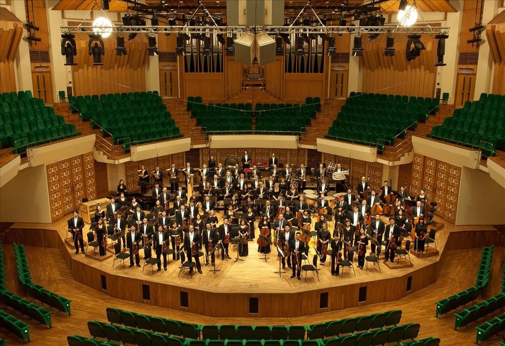 Hong Kong Phharmonic Orchestra
