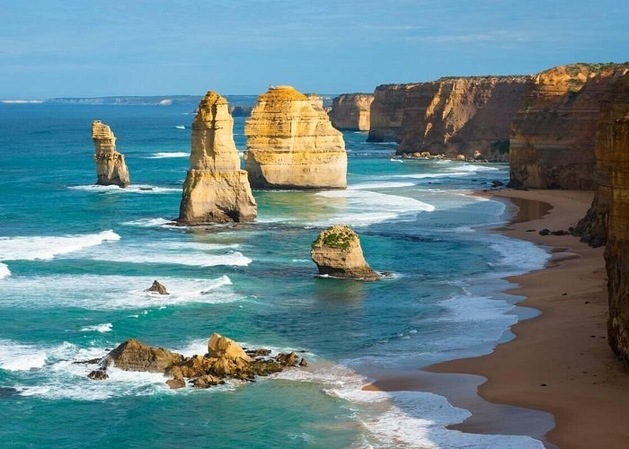 The Twelve Apostles Tour