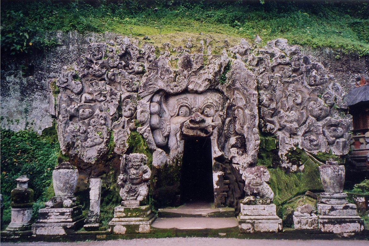 Goa Lawah (Bat Cave) Temple with Ethnographic Guide