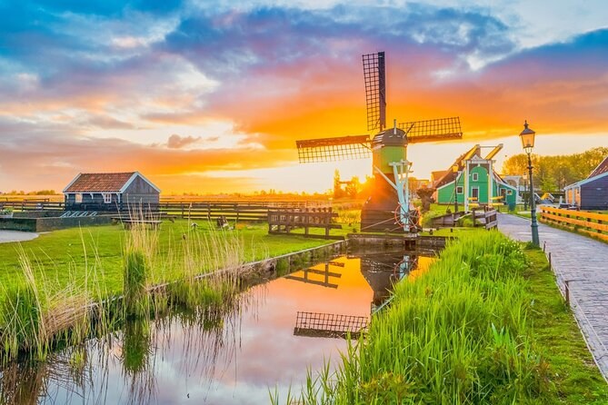 Volendam & Edam: Traditional Fishing Village & Cheese Market