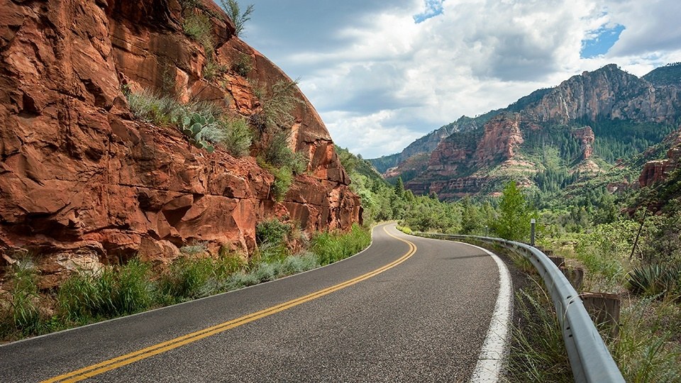 Oak Creek Canyon Scenic Drive with Architectural Detour: Taliesin West