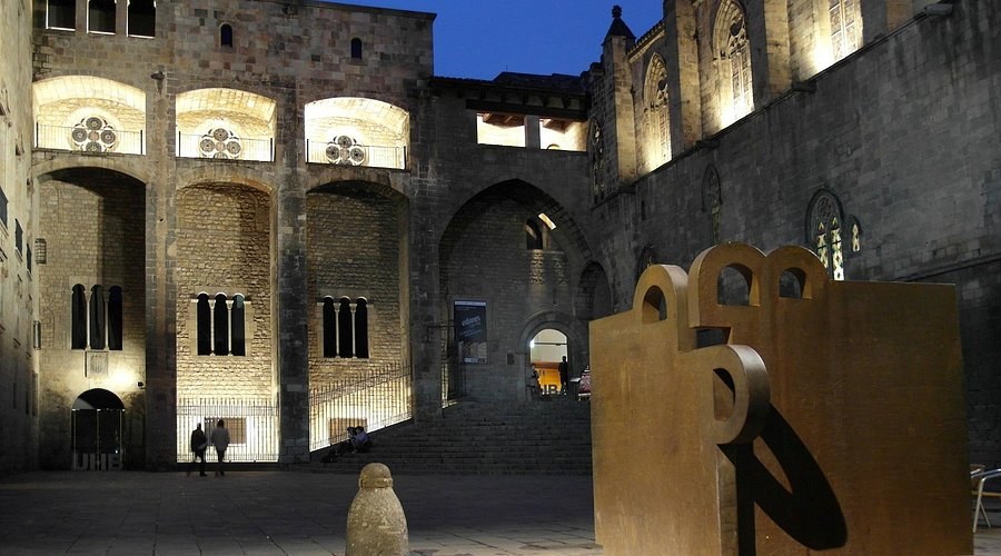 MUHBA Plaça Reial Underground Roman Forum