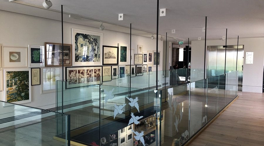 Edinburgh Printmakers Workshop & Collective Studio Tour