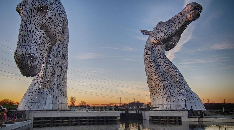 The Kelpies & Falkirk Wheel (The Helix Park Experience)