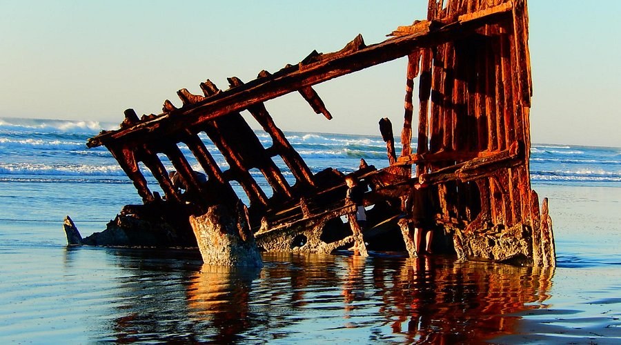 Peter Iredale Shipwreck Site & Cannon Beach