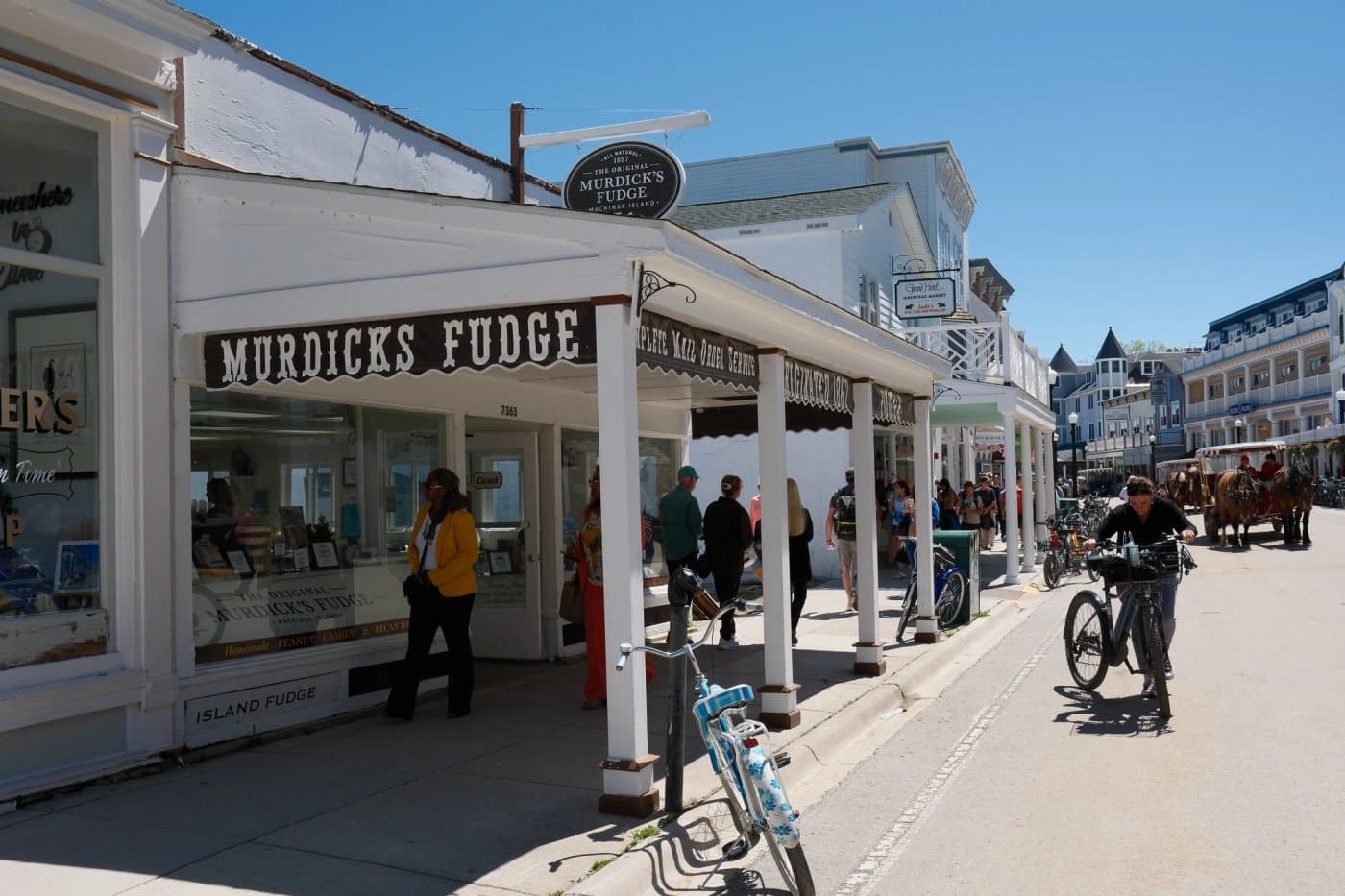 Murdick's Mackinac Fudge — Rooftop Fudge-Making Workshop