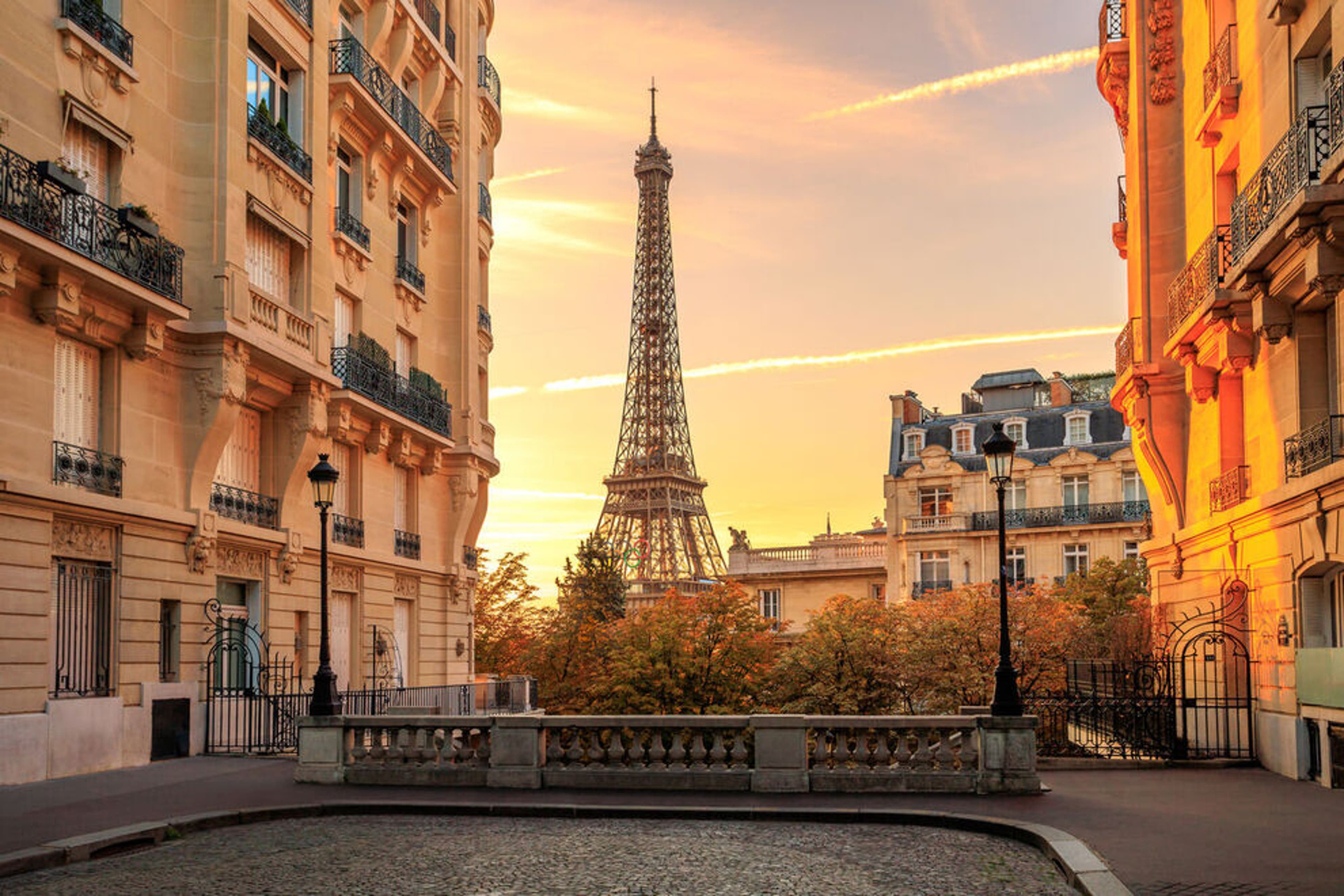 Eiffel Tower