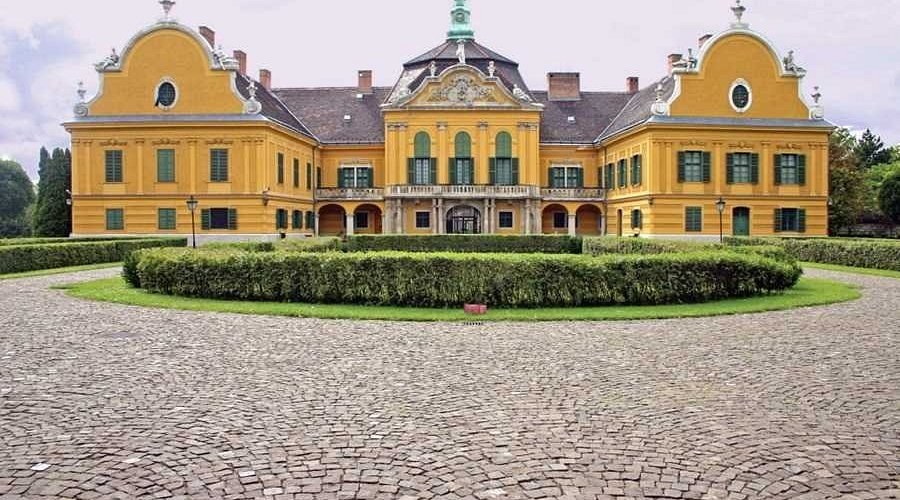Nagytétény Palace Museum (Hidden Manor & Applied Arts)