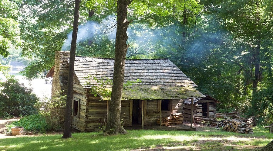 The Hickory Ridge Living History Museum