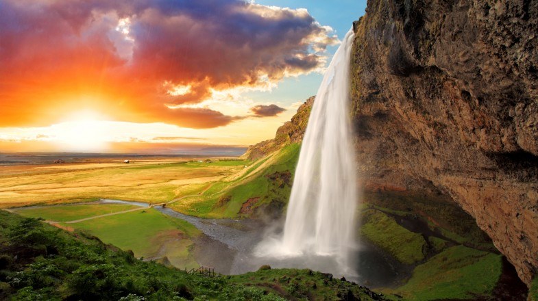 Skógafoss & Seljalandsfoss Waterfall Route