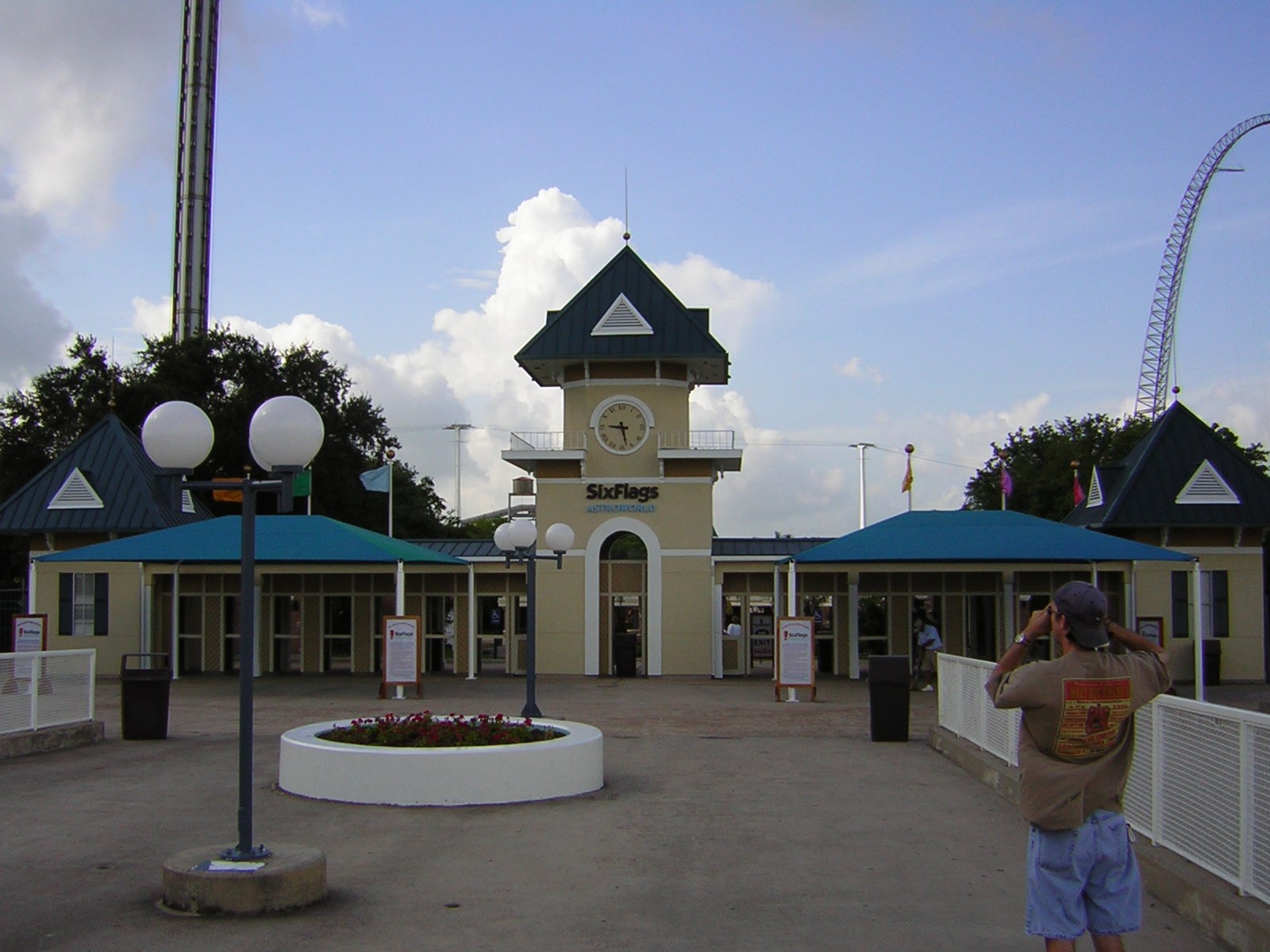 Six Flags AstroWorld Heritage Site & The Lost Lake Trail