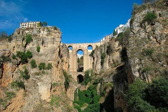 Ronda Clifftop Town & Bandolero History - Day Excursion