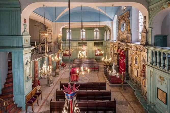 Synagogue de Carpentras & Jewish Heritage Walk