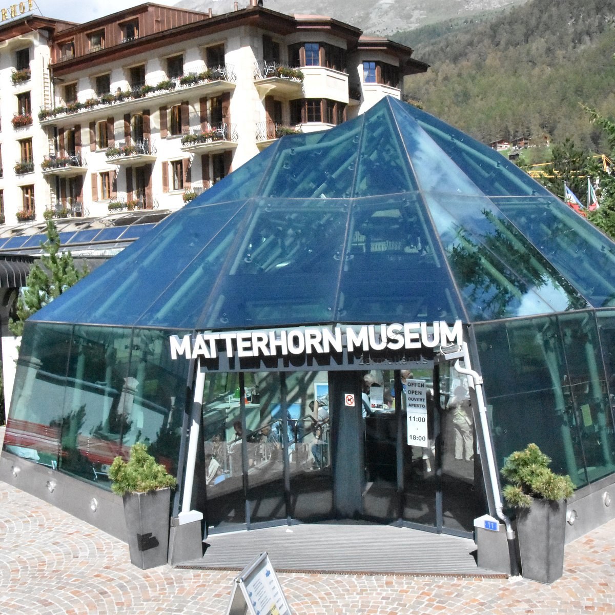 Alpiner Museum (Alpine Museum) with Climbing History
