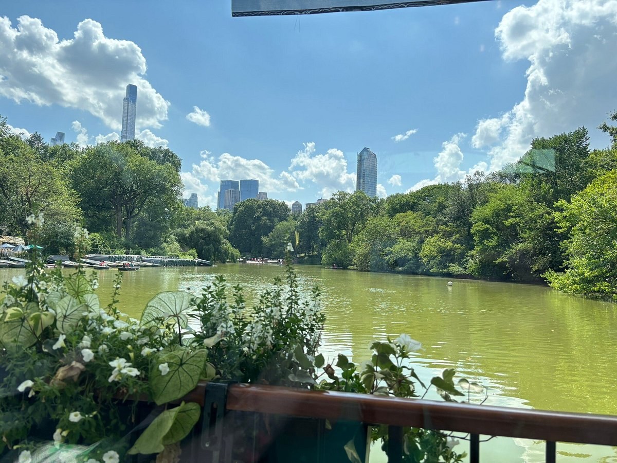 The Loeb Boathouse Experience at Gardiner's Bay