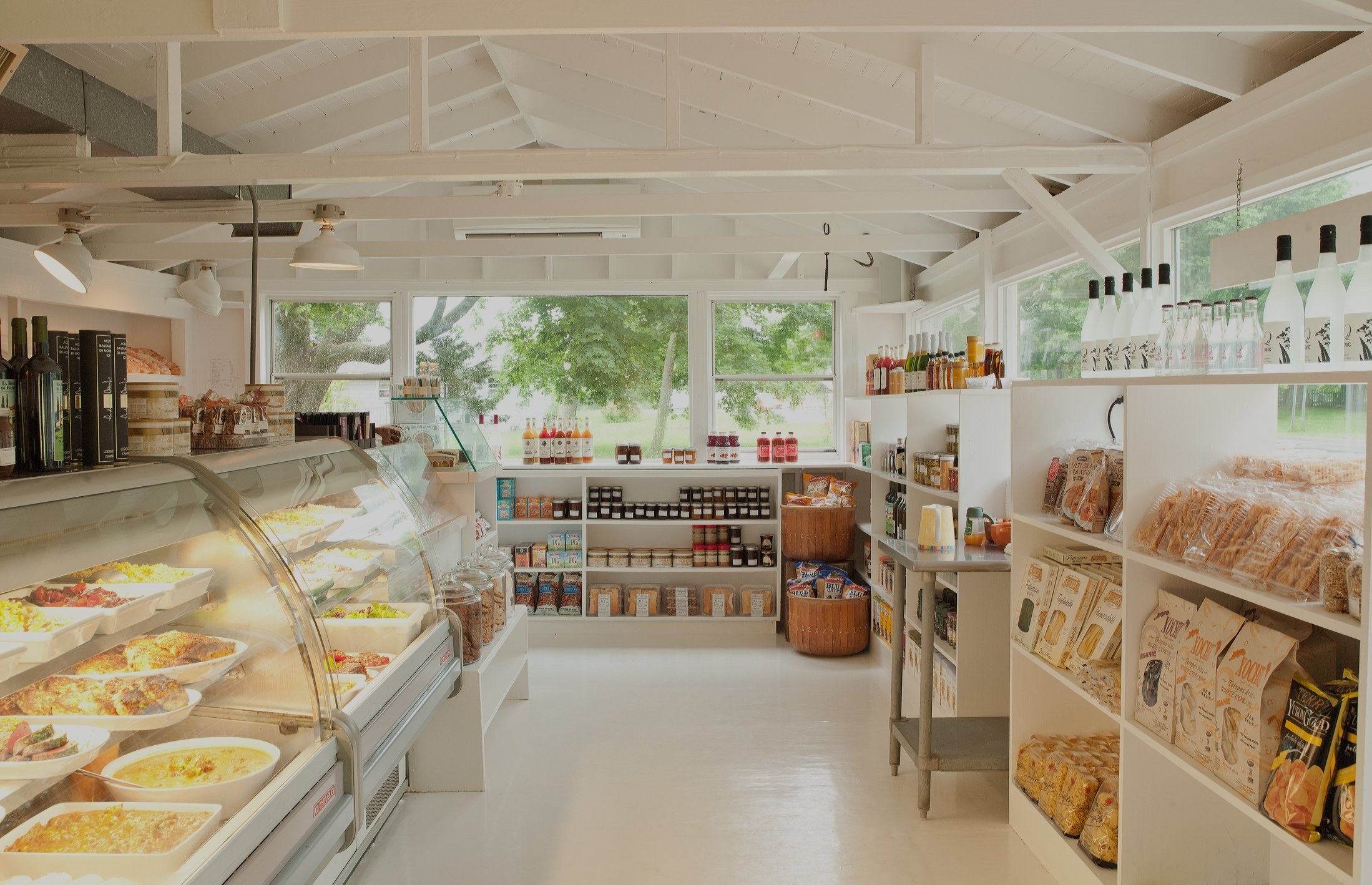 Loaves & Fishes - Prepared Foods Counter