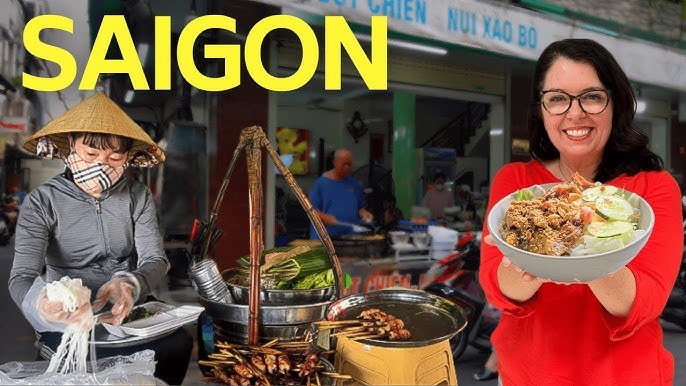 Saigon Street Food Tour: Secret Vendor Network