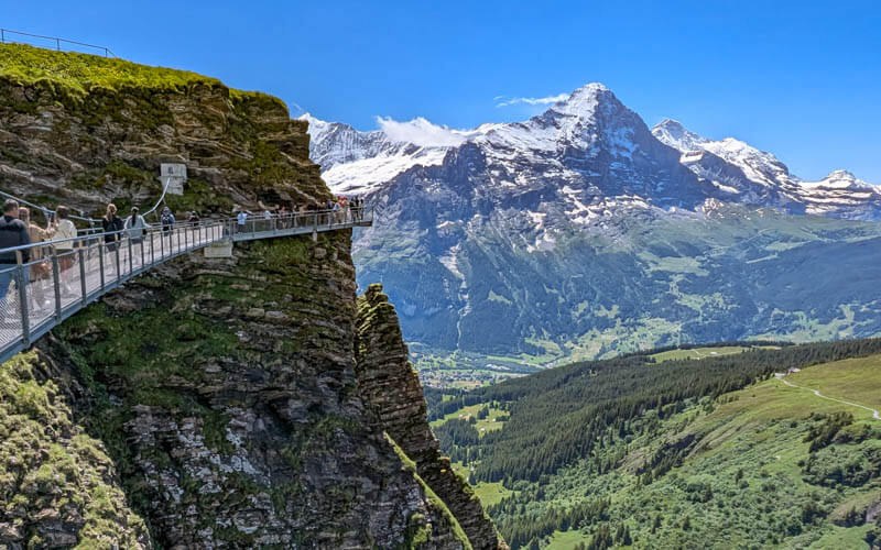 Grindelwald First – Cliff Walk with Eiger Views
