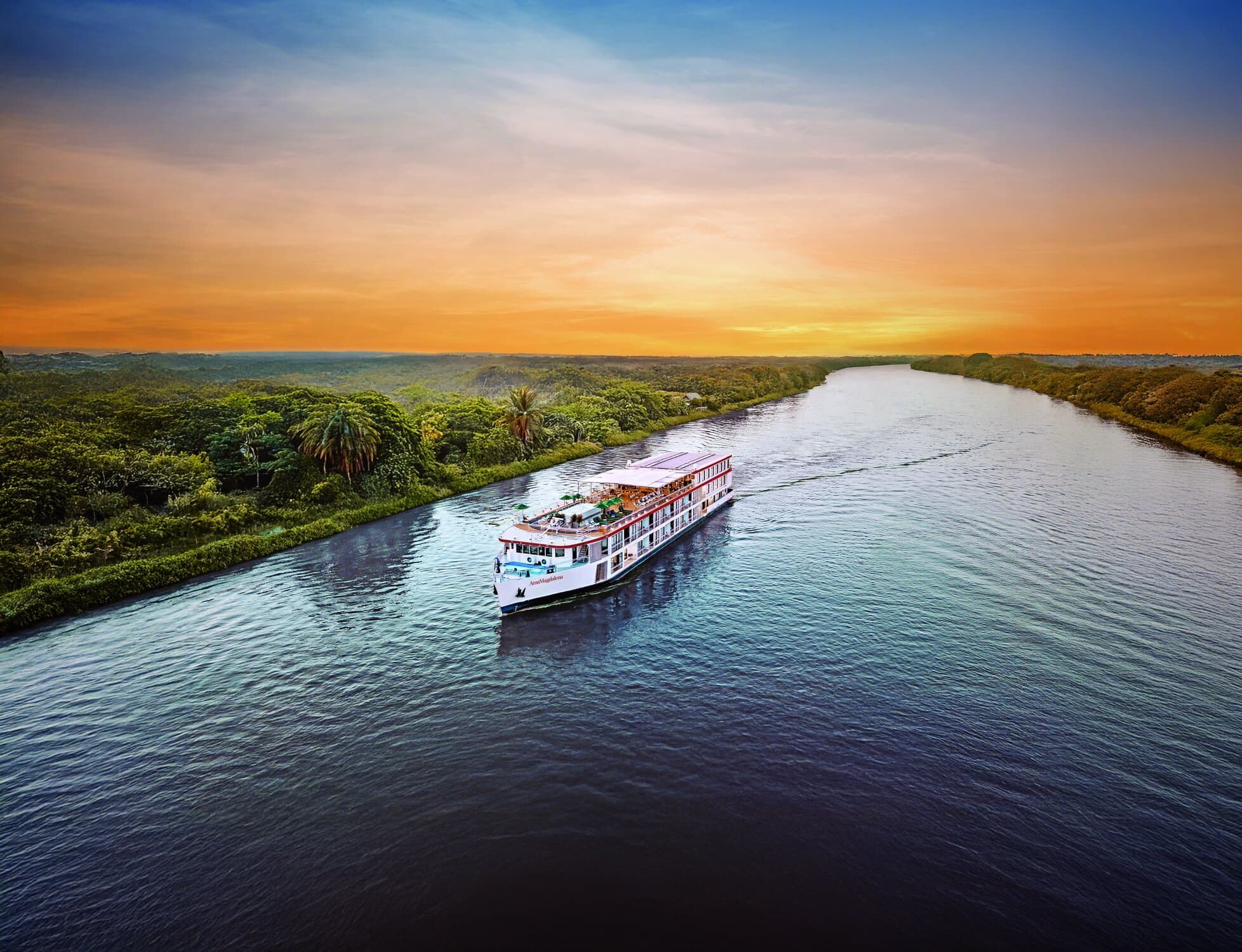 Magdalena River Boat Tour at Dawn
