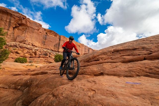 Moab Rim Trail—Private Guided Mountain Biking