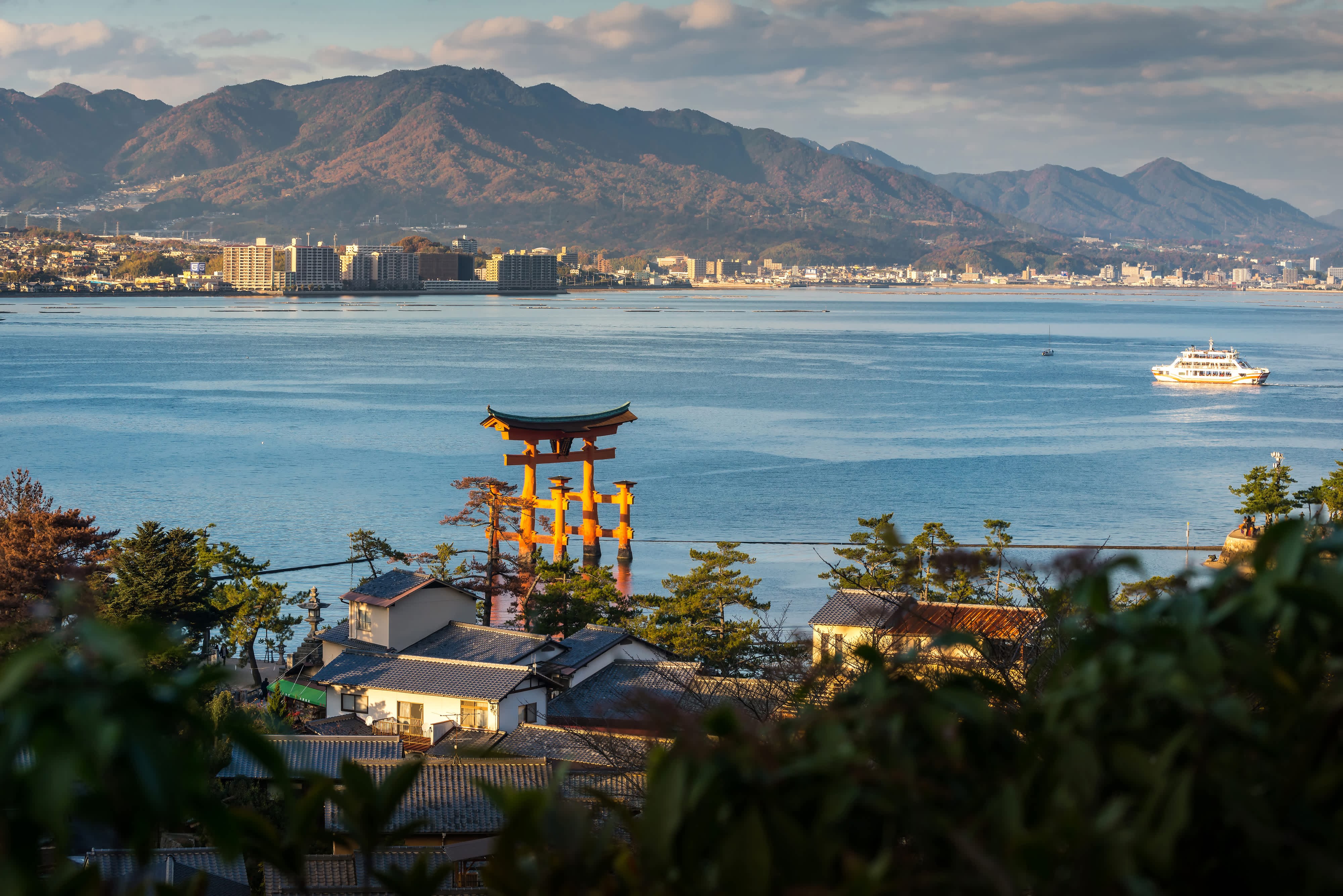 Hiroshima Buddhist Art Ceramics Trail