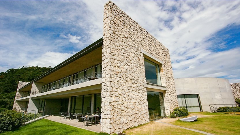 Island Hopping: Naoshima & Benesse Art Houses