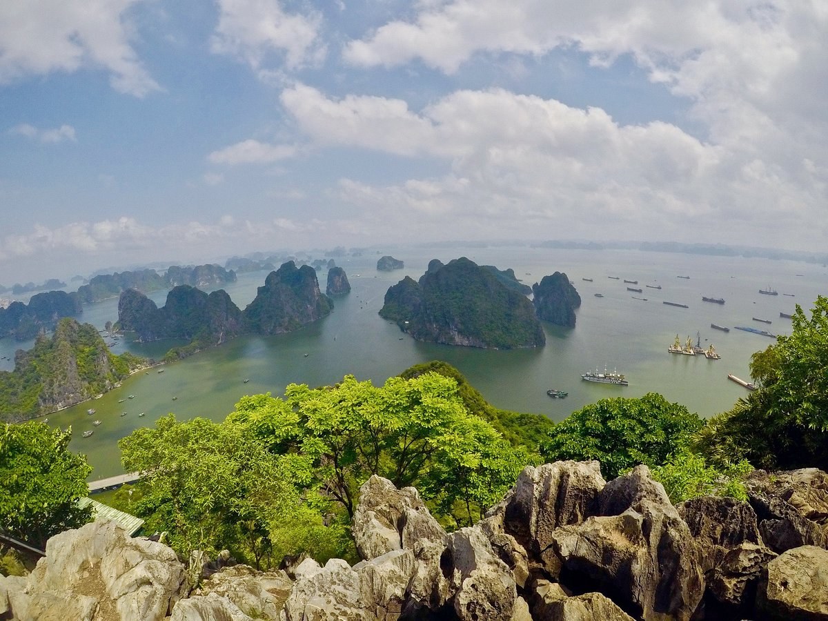 Bai Tho Mountain: Hike & Calligraphy Cave
