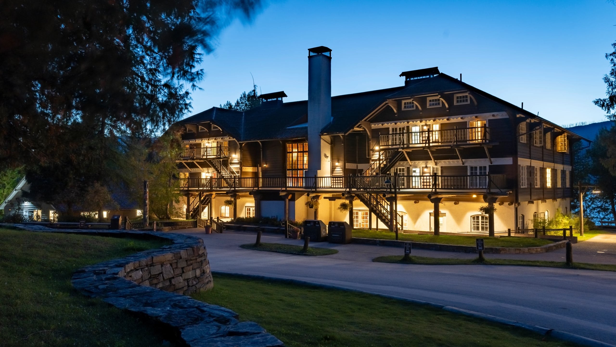 Lake McDonald Lodge Historic Lounge