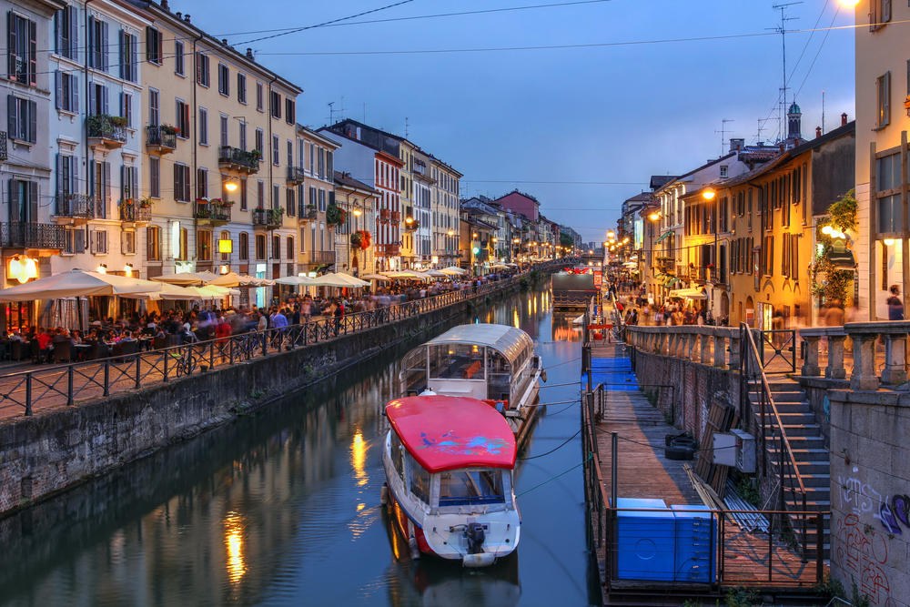 Navigli District Walking Tour