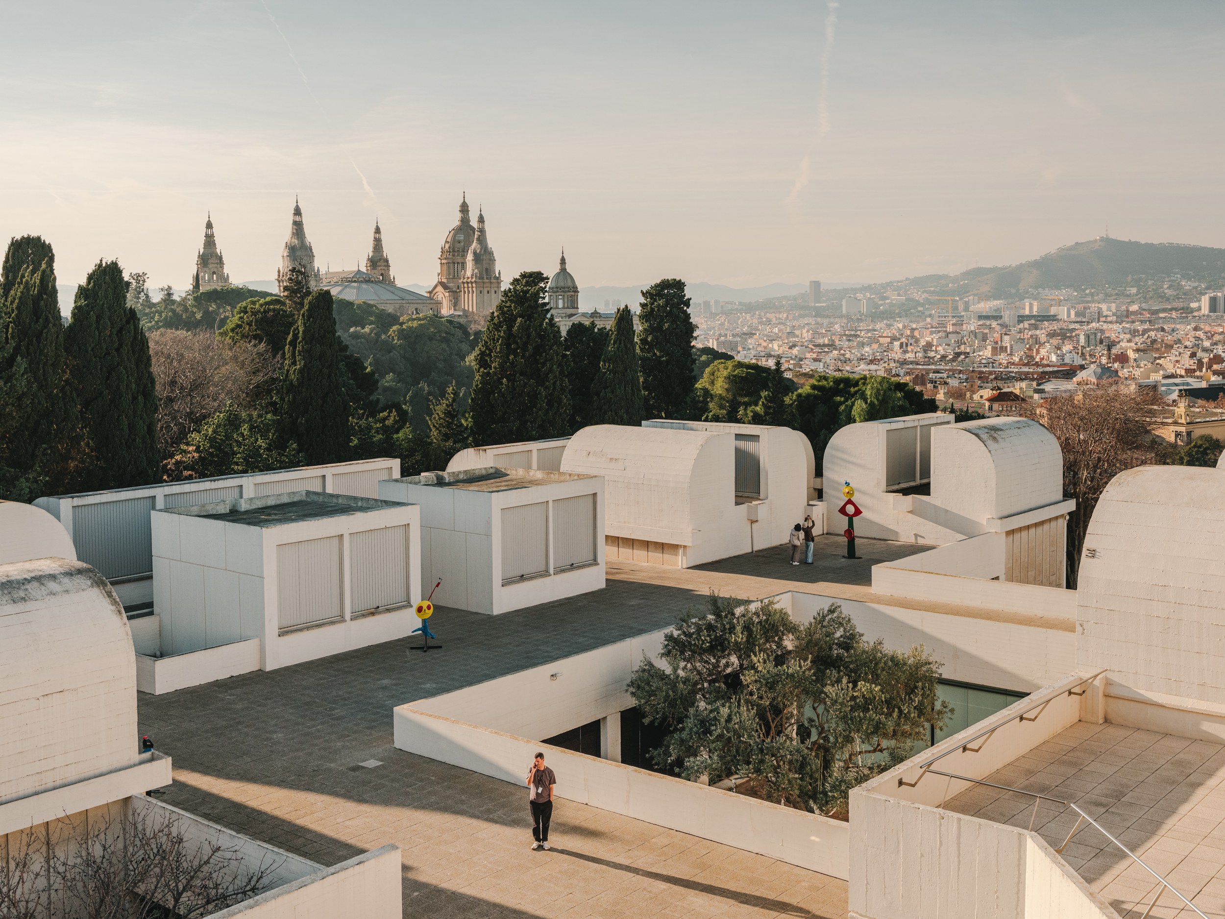MNAC Rooftop + Fundació Joan Miró