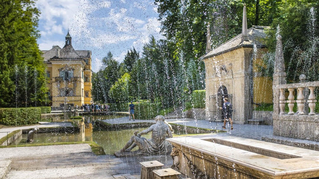Schloss Hellbrunn - Trick Fountains & Theatre