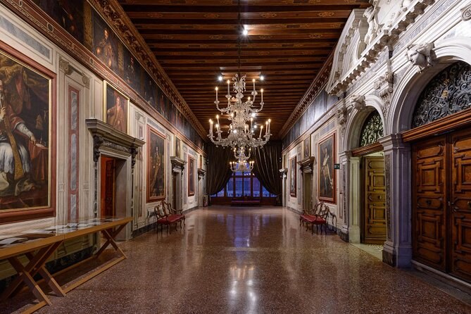 Palazzo Mocenigo: Interior Textiles & Nobility Museum