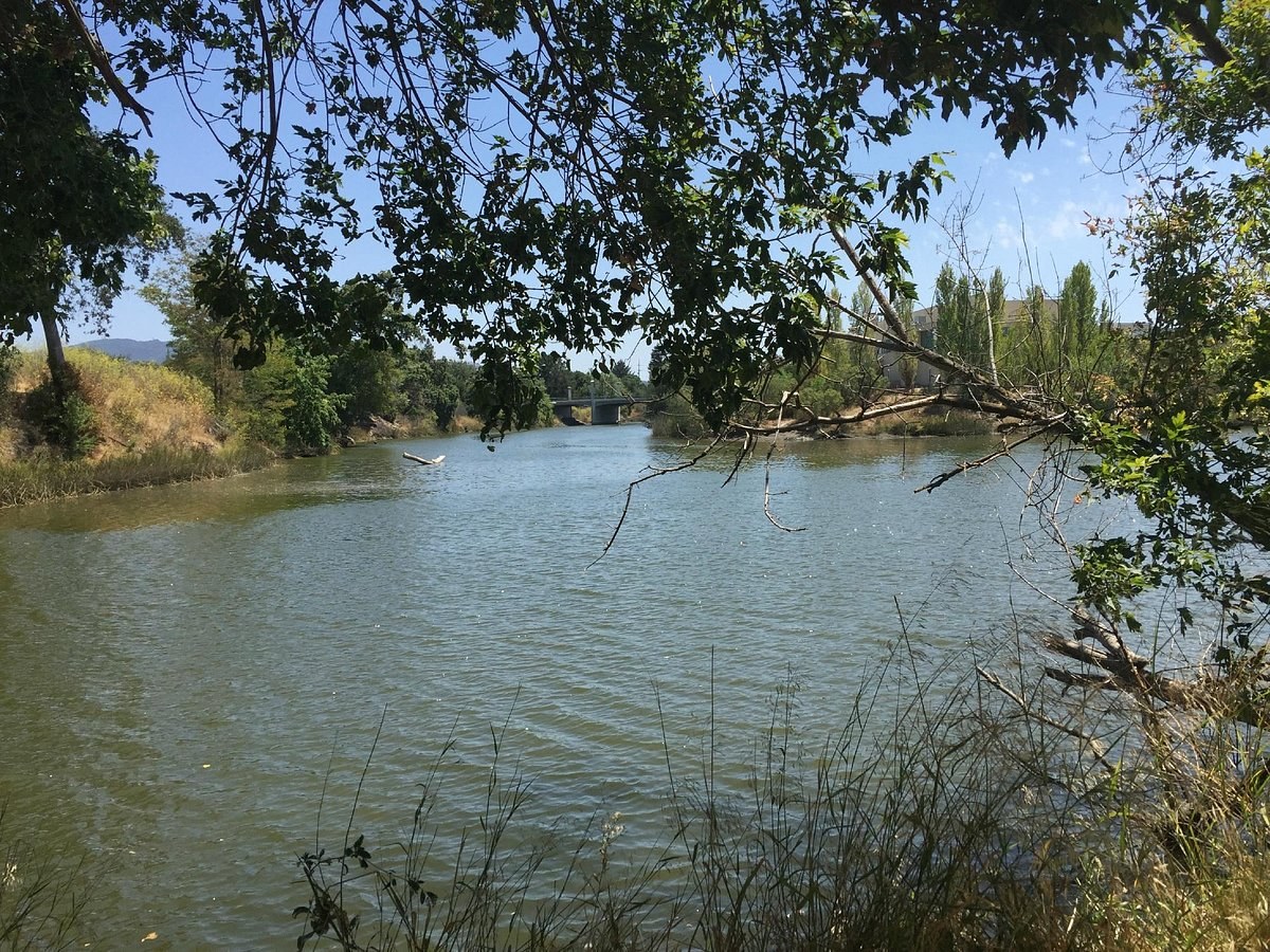 Oxbow River Access (Pedestrian Access Point near Market)