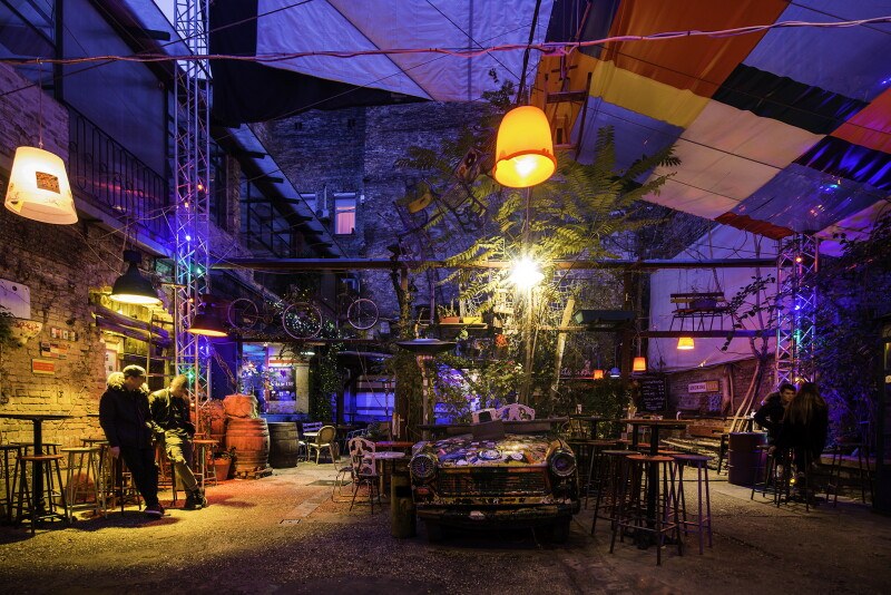 Jewish Quarter Walking Tour + Klezmer Dinner Experience
