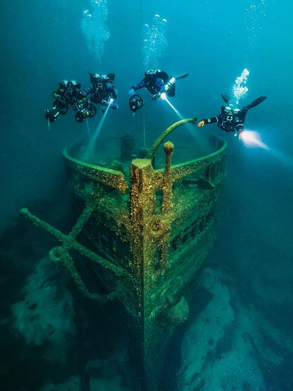 M-33 Shipwreck Dive & Snorkel Tour