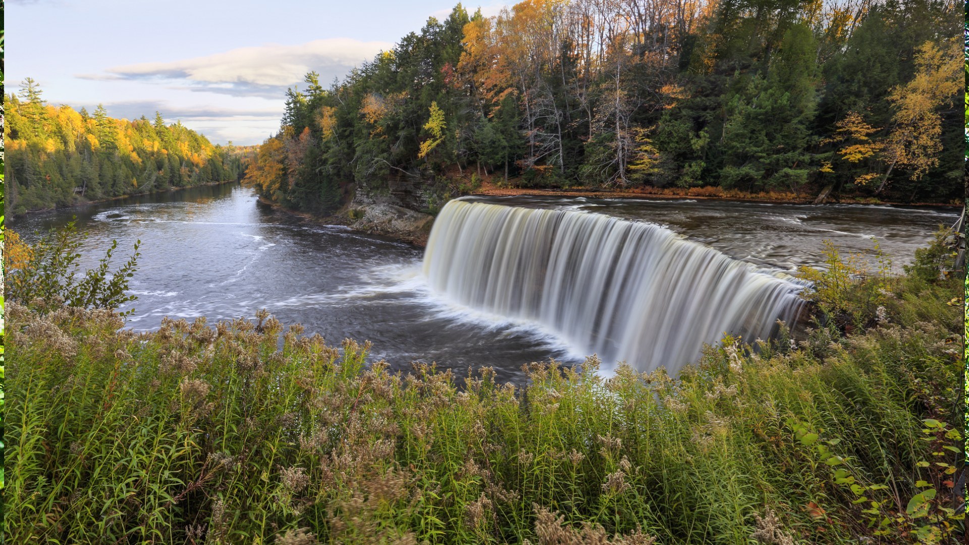 Tahquamenon Falls State Park