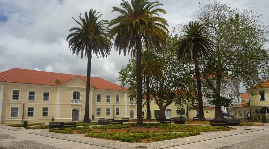 Marinha Grande Glassblowing Studios & Museum