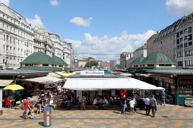 Naschmarkt - Spice Quarter Walking Tour with Local Chef