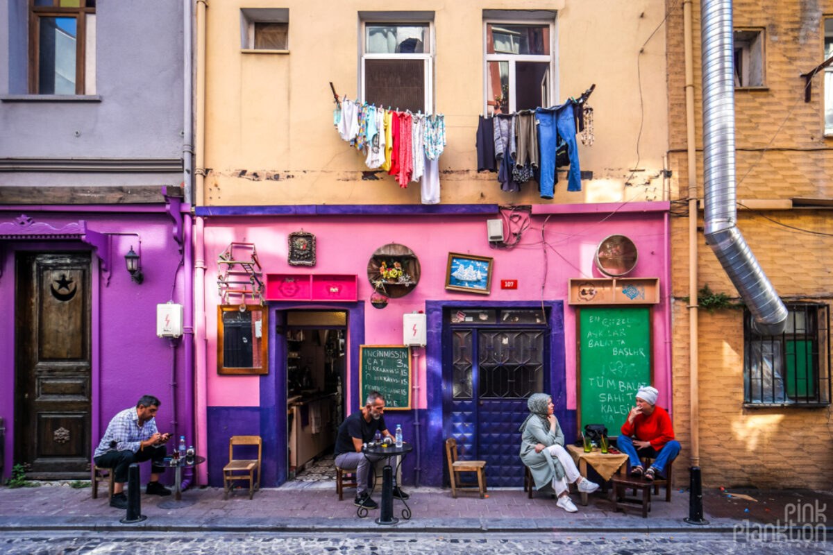 Balat Street Art & Artisan Studio Trail