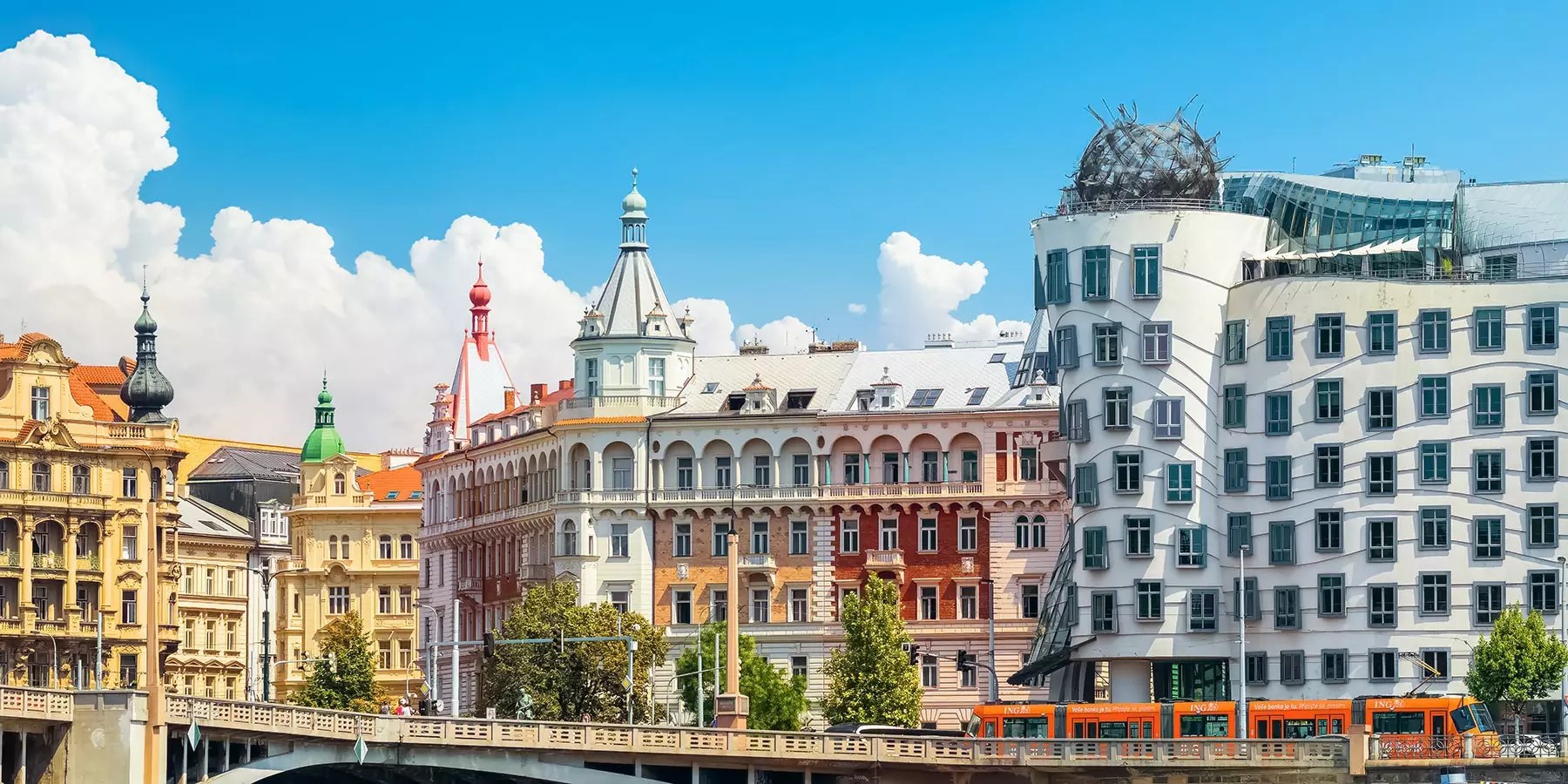 Dancing House