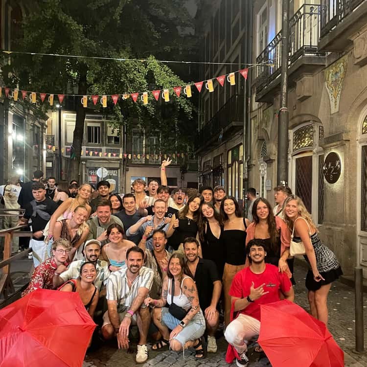 Licentious Pub Crawl Porto