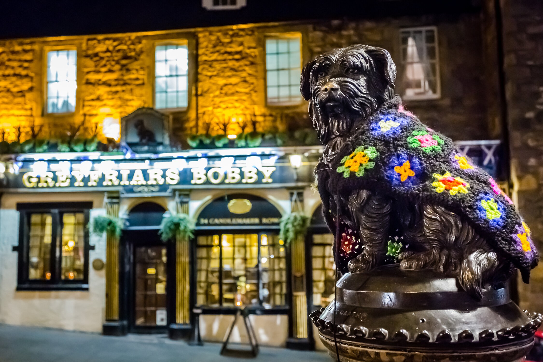 Greyfriars Bobby Statue & Kirkyard