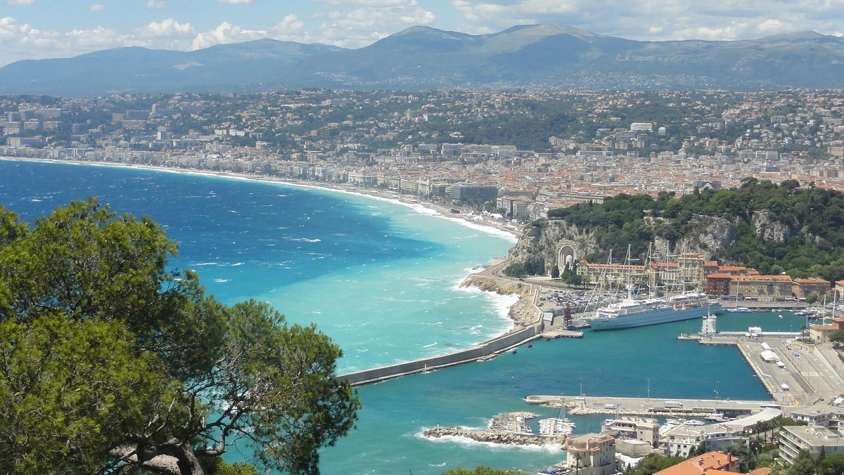 Montboron Fort & Beach