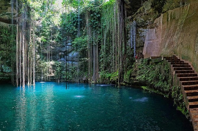 Cenote Ik Kil