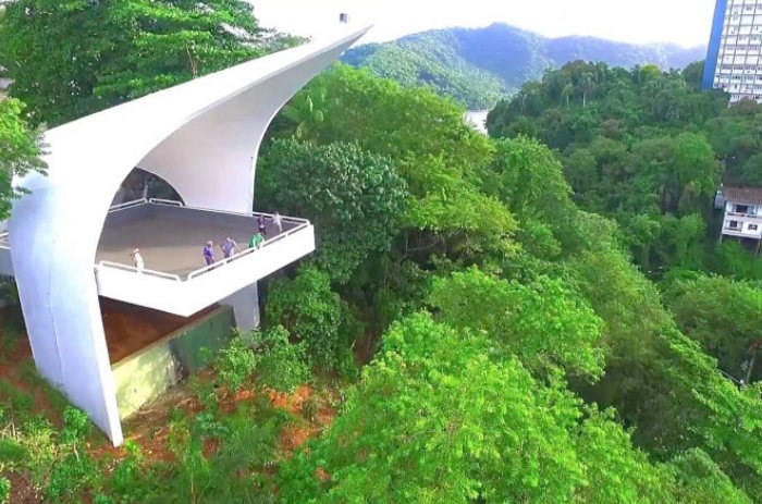 Private Santos Full-Day: Coffee Museum, Monte Serrat & Coast