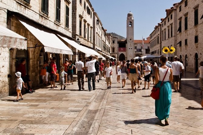 Private Historic City & Old Town Discovery Walk