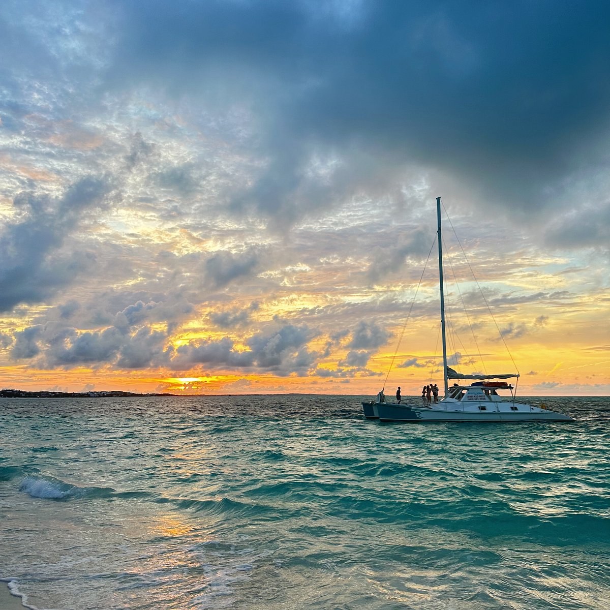 Private Sunrise Catamaran & Snorkel Sail, Yoneg Bay
